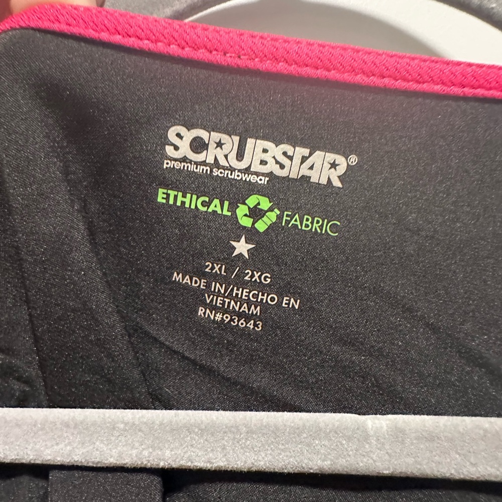 2 Scrub Jacket - Picture 4 of 4
